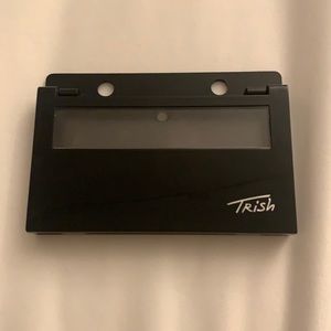 Trish McEvoy Makeup Wardrobing Petite Page pallet